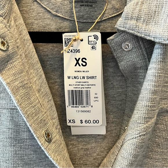 Woman’s new with tags size XS adidas LOUNGE TERRY LOOP SHIRT - Picture 9 of 10